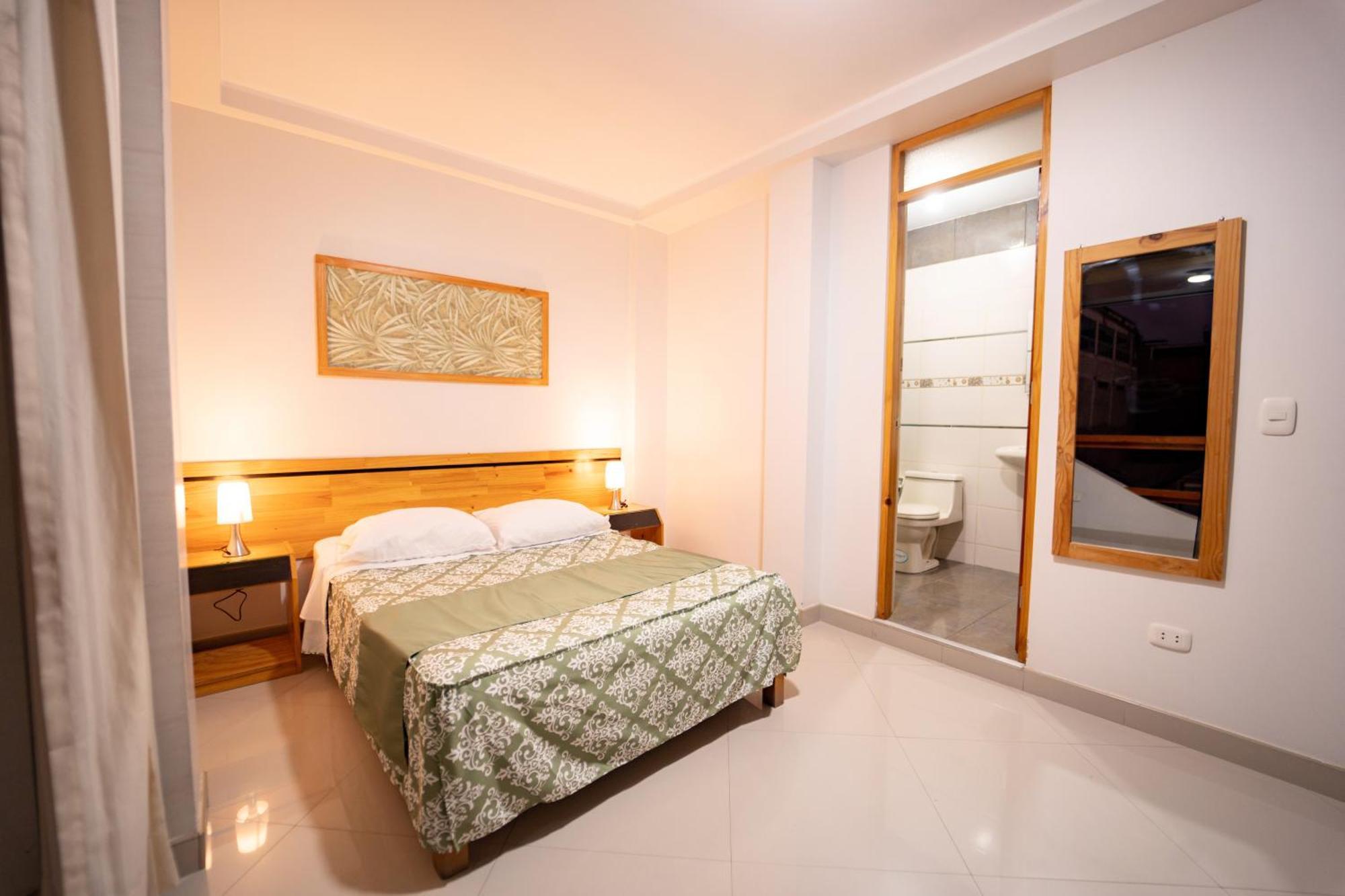 Hostal Los Balcones Nazca Bagian luar foto