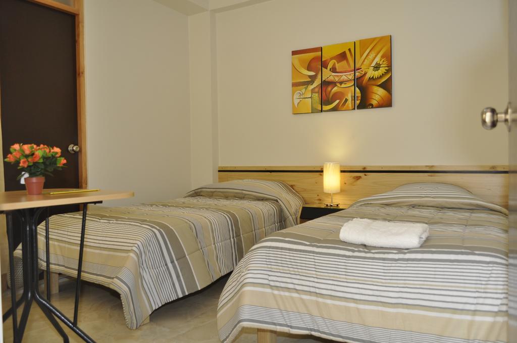 Hostal Los Balcones Nazca Ruang foto