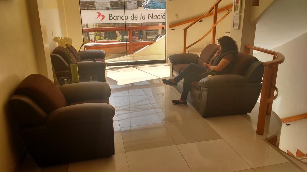 Hostal Los Balcones Nazca Bagian luar foto
