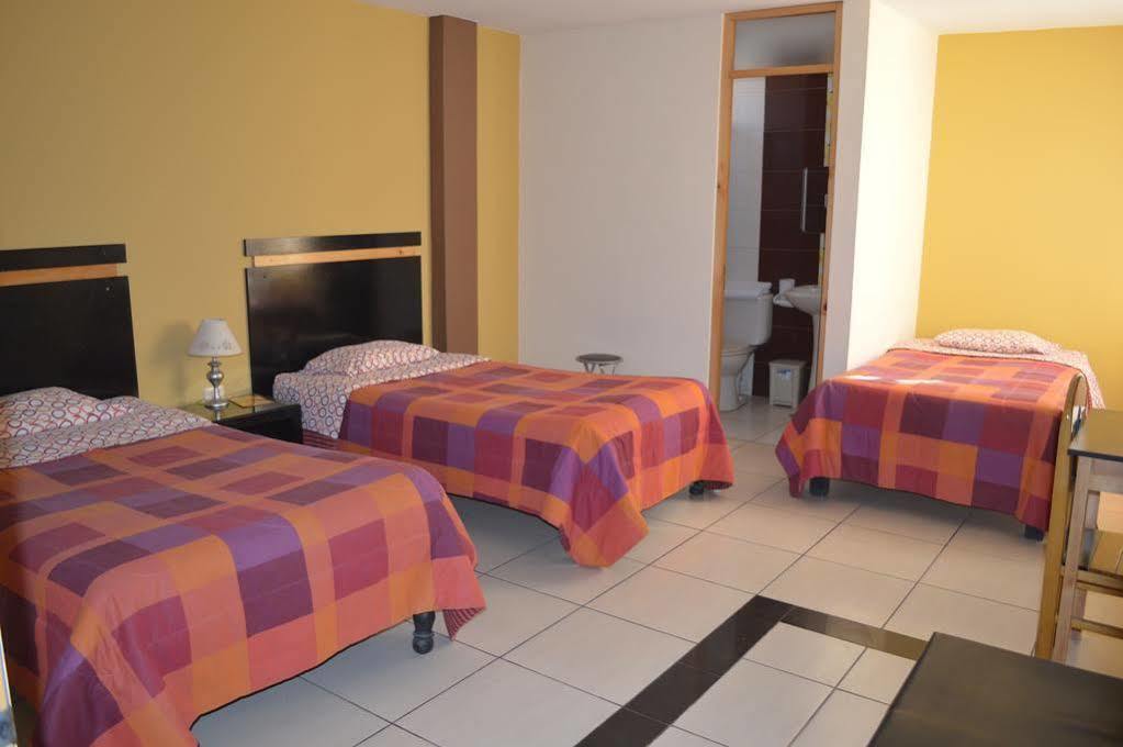Hostal Los Balcones Nazca Bagian luar foto
