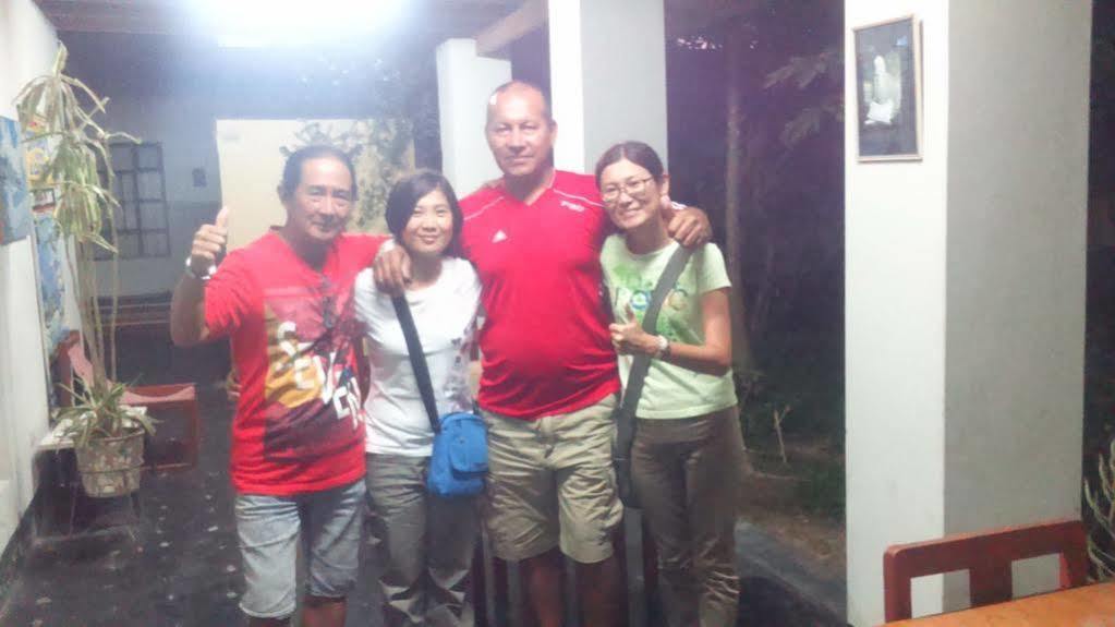 Hostal Los Balcones Nazca Bagian luar foto